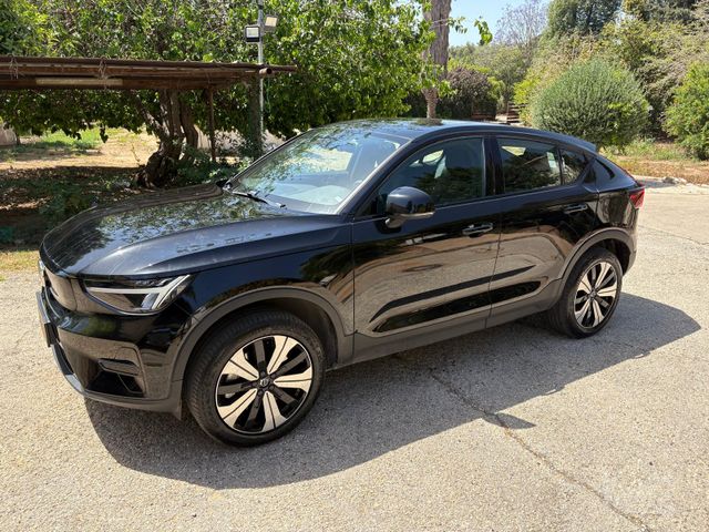 וולוו C40