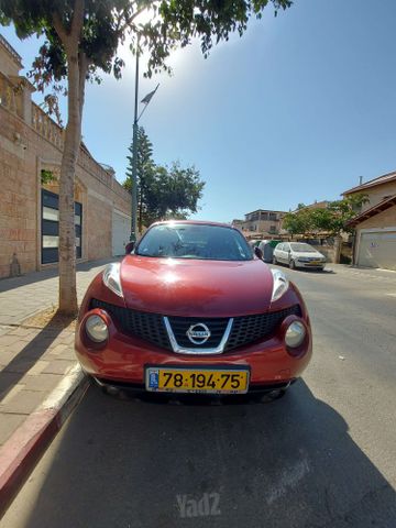 ניסאן ג'וק