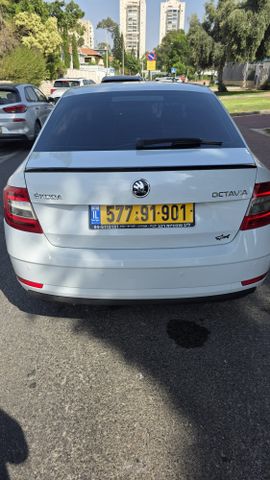 סקודה אוקטביה