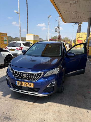 פיג'ו 3008
