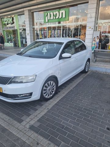 סקודה ראפיד