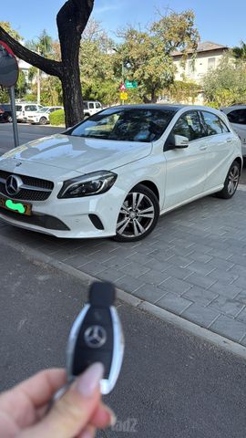מודעת רכב מרצדס-בנץ A-class