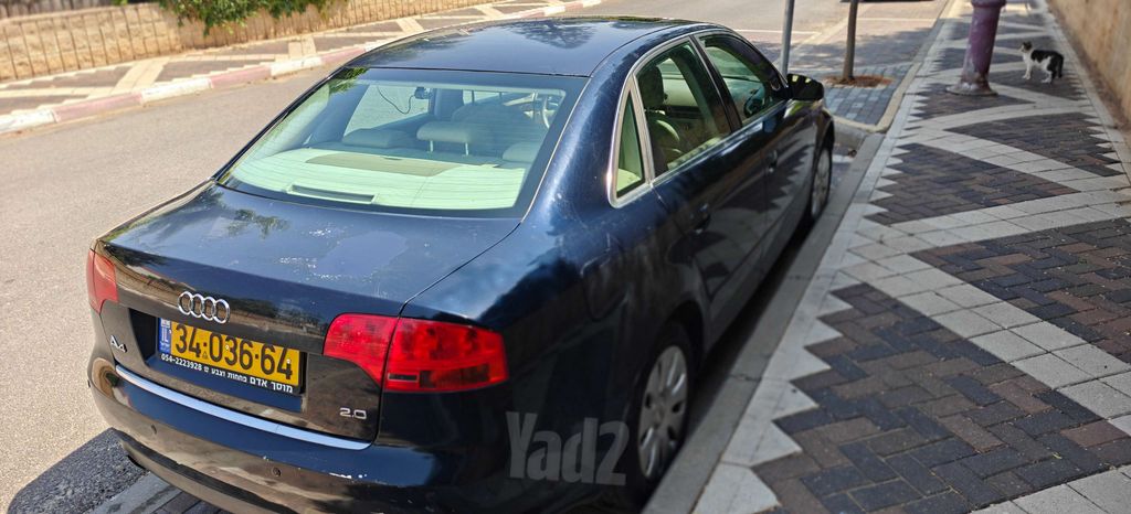 אאודי A4