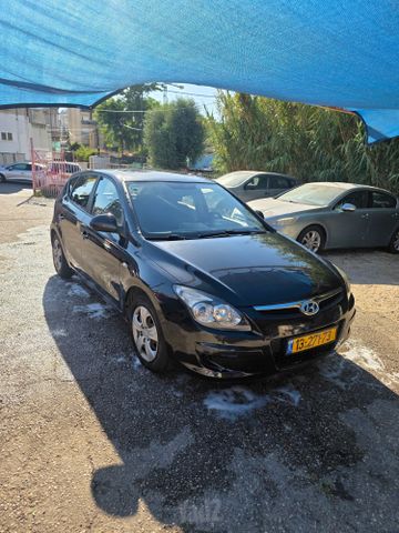 יונדאי i30
