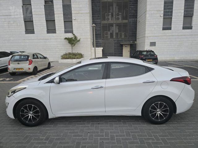 יונדאי I35
