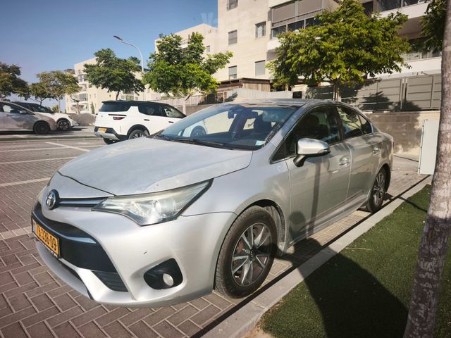מודעת רכב טויוטה אוונסיס