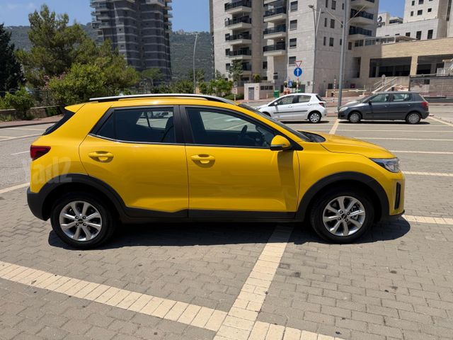 קיה סטוניק