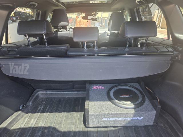 מודעת רכב טויוטה C-HR