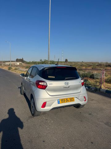 יונדאי i10