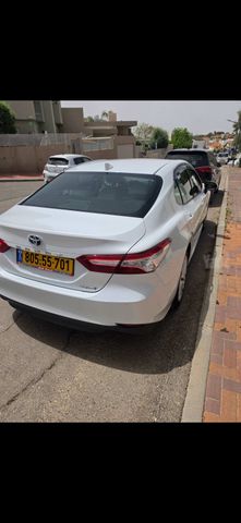 טויוטה קאמרי