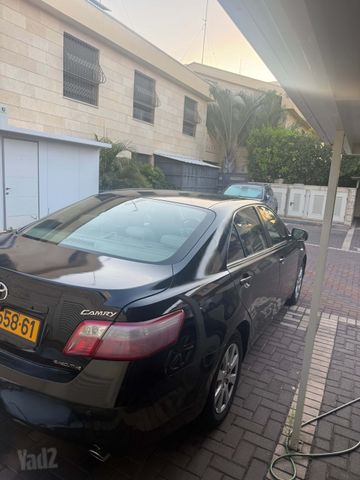 קאמרי Executive אוט׳ 2.4 (167 כ״ס)
