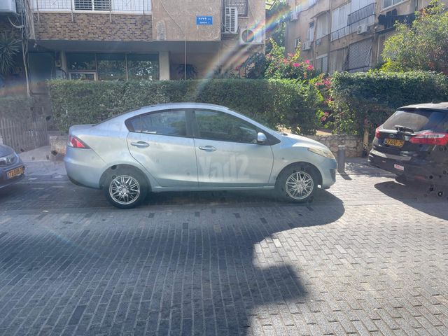 מאזדה 2