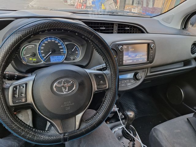 טויוטה יאריס