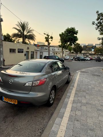 מאזדה 3
