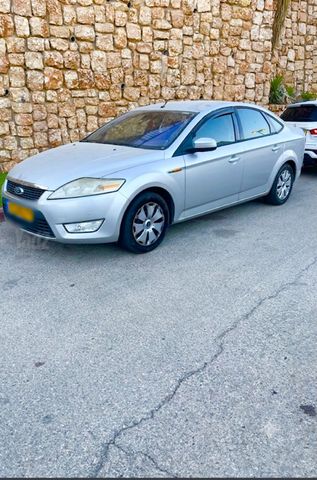מודעת רכב פורד מונדאו