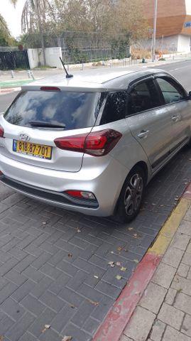 יונדאי i20