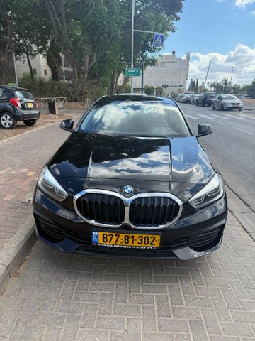 מודעת רכב ב מ וו סדרה 1