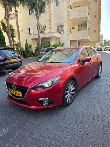 מאזדה 3