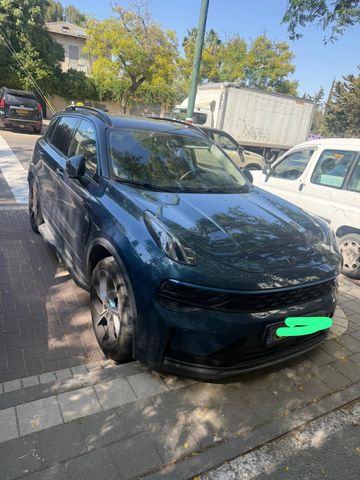 לינק אנד קו 01