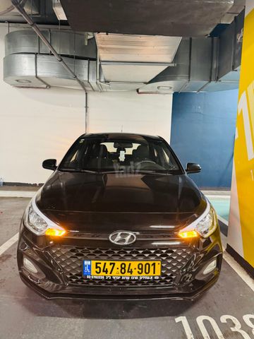 יונדאי i20