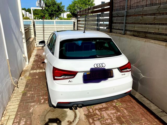 מודעת רכב אאודי A1