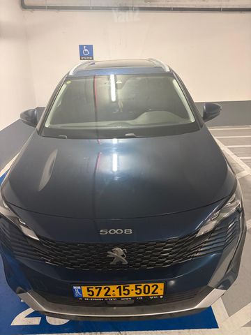 פיג'ו 5008