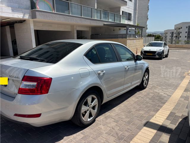 סקודה אוקטביה 