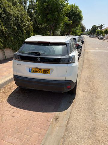 פיג'ו 3008