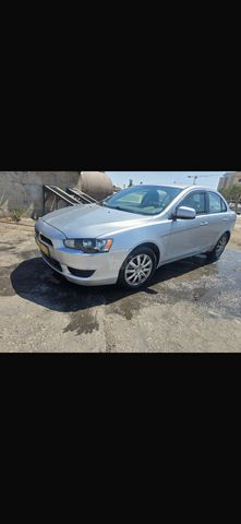 מיצובישי לנסר