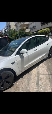 טסלה מודל 3