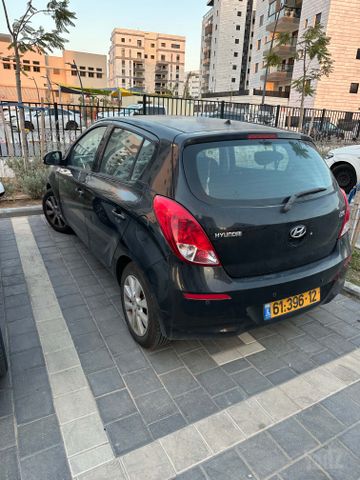 יונדאי i20