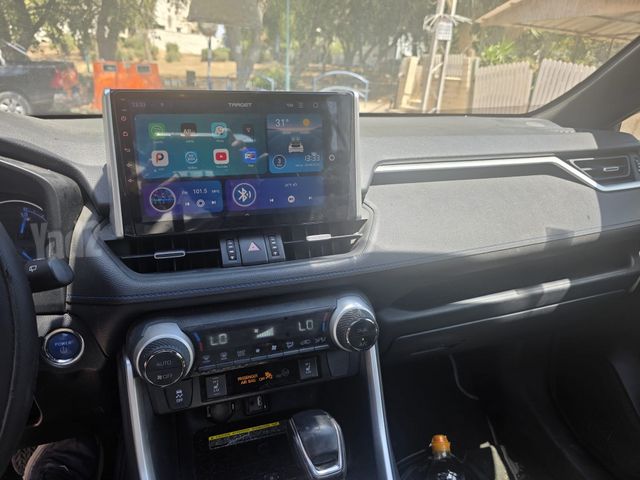 טויוטה C-HR