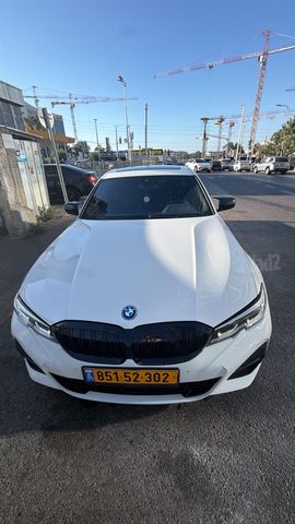 מודעת רכב ב מ וו סדרה 3