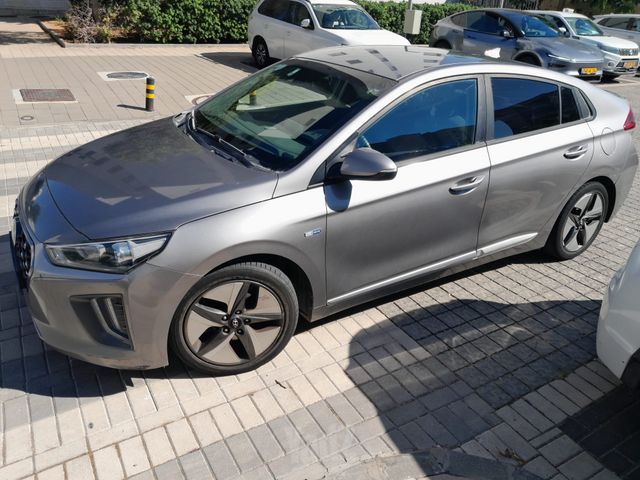 מודעת רכב יונדאי איוניק