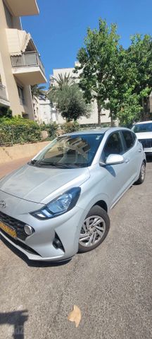 יונדאי i10