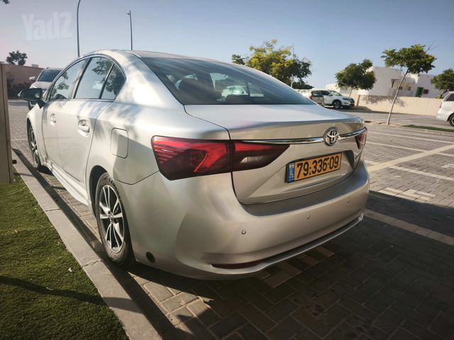 טויוטה אוונסיס