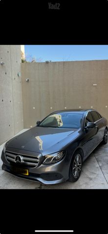 מודעת רכב מרצדס-בנץ E-class