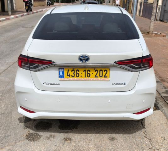 טויוטה קורולה
