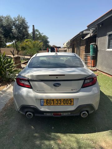 סובארו BRZ