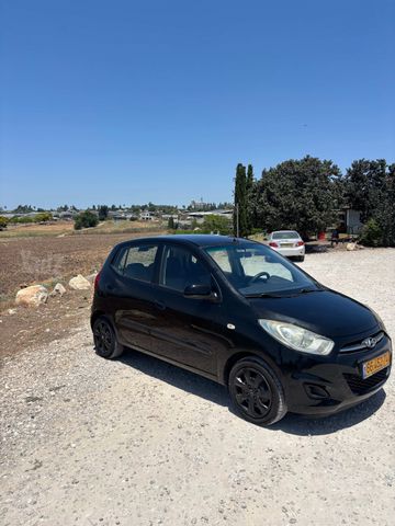 יונדאי i10
