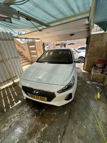 יונדאי i30