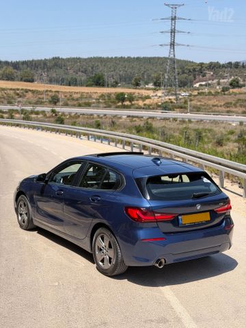 מודעת רכב ב מ וו סדרה 1