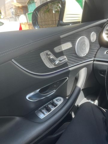 מרצדס-בנץ E-class