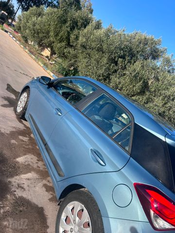 מודעת רכב יונדאי i20