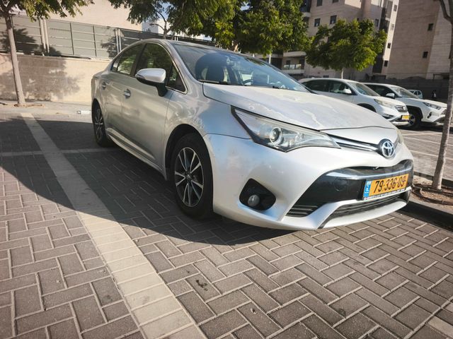 טויוטה אוונסיס