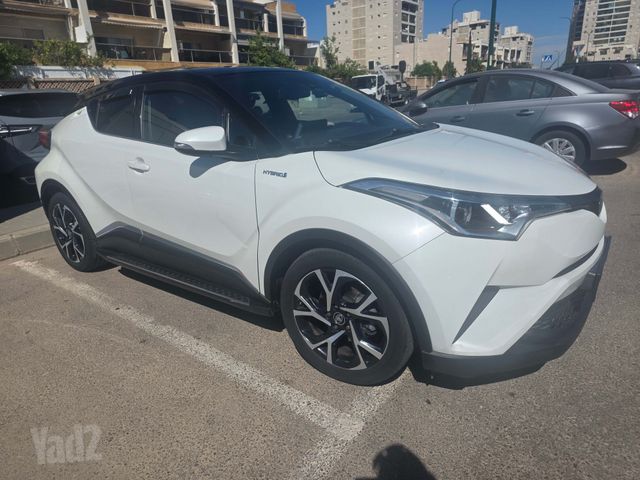 טויוטה C-HR