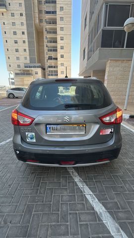 סוזוקי קרוסאובר