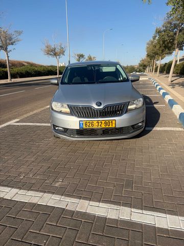 סקודה ראפיד