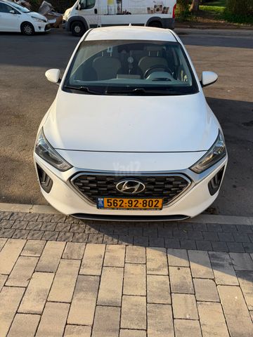 יונדאי איוניק