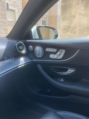 מרצדס-בנץ E-class